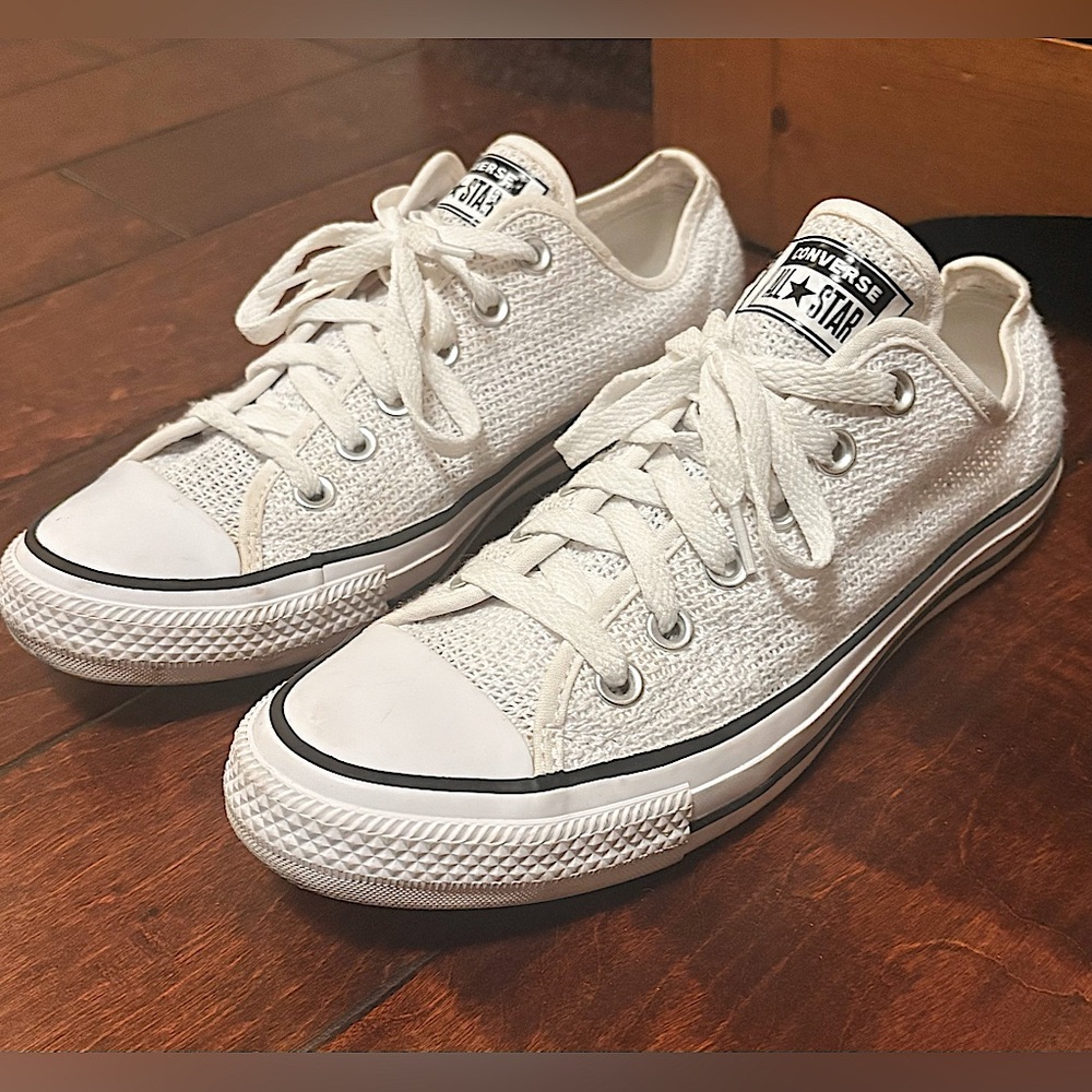 Converse Chuck Taylor All Star Classic Low Top Sneakers - Mesh